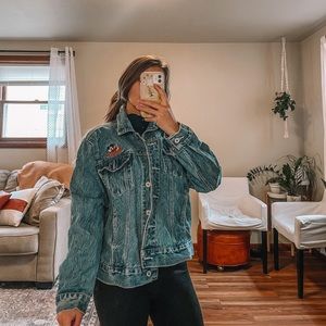 Mickey unlimited embroidered denim jean jacket vintage